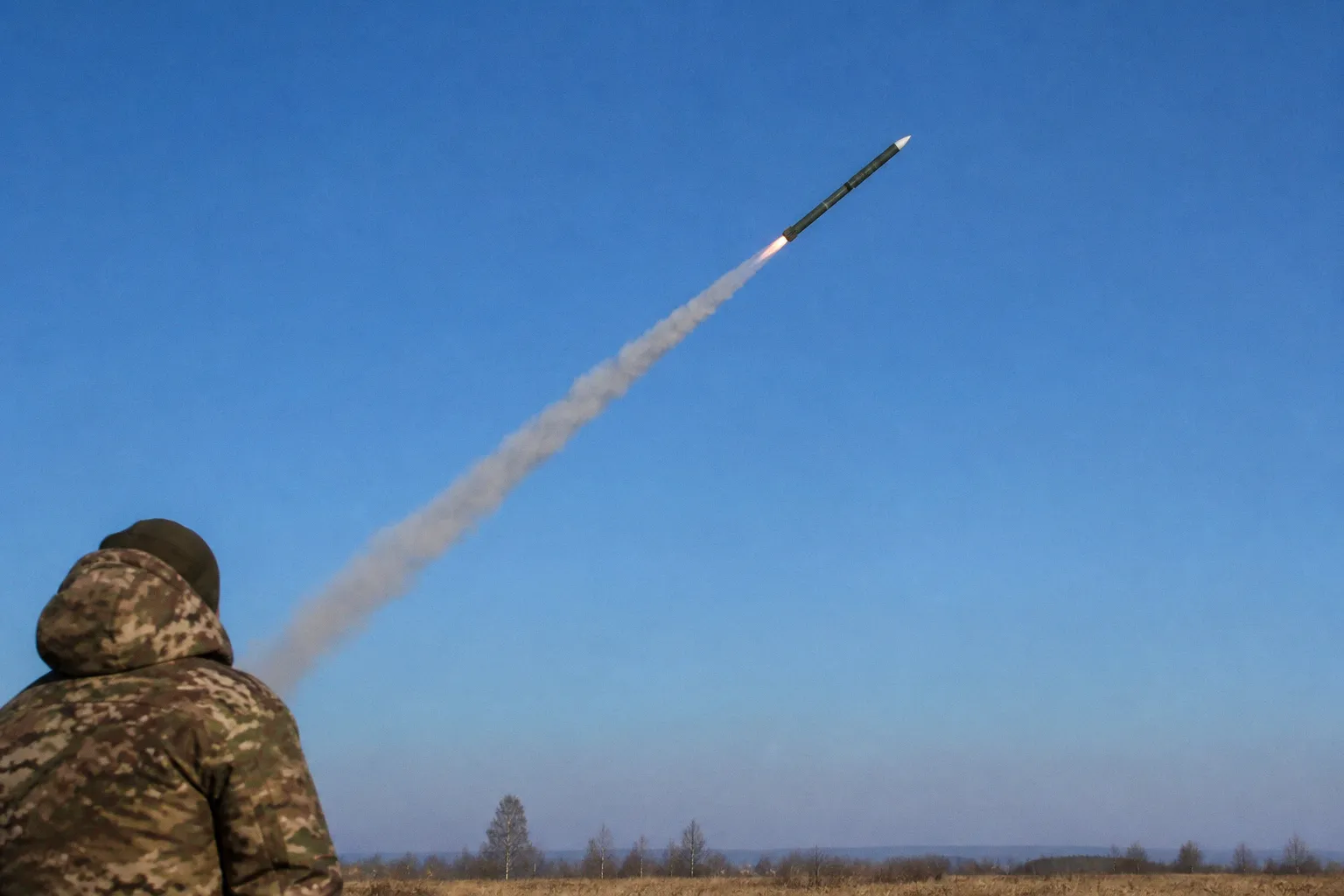 Trump Says He Supports Ukrainian Long-Range Strikes Deep Inside Russia